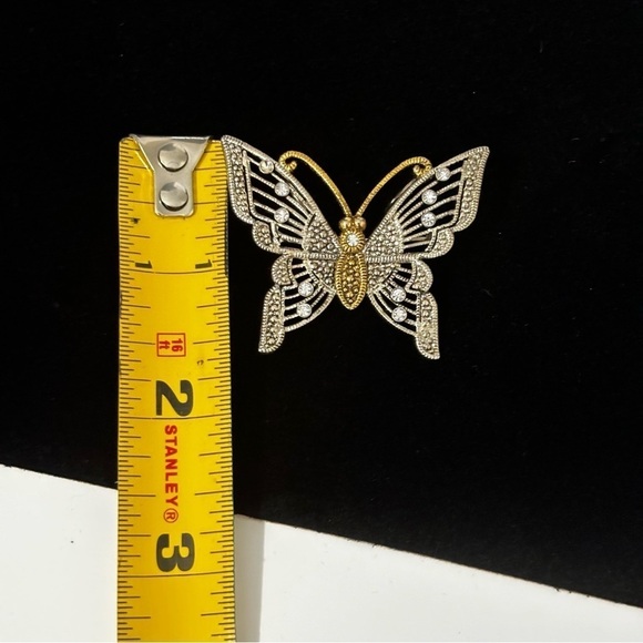 Best Vintage silver and gold tone rhinestone pendant or brooch - Picture 9 of 10